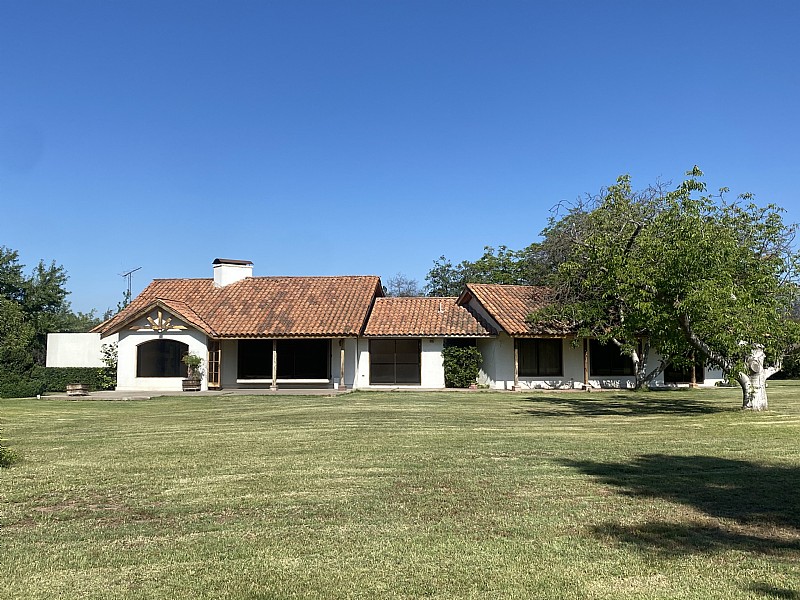 CLUB DE GOLF LAS ARAUCARIAS...                                              
